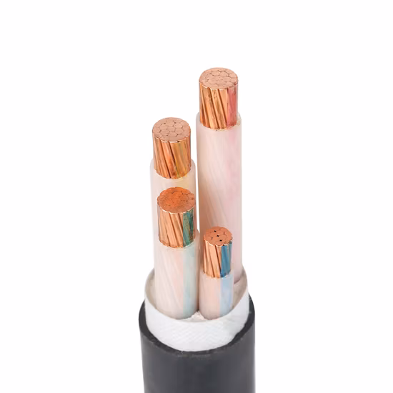 Медный проводник в резиновой оболочке Гибкий специальный кабель Yz 3X4 кв.мм.